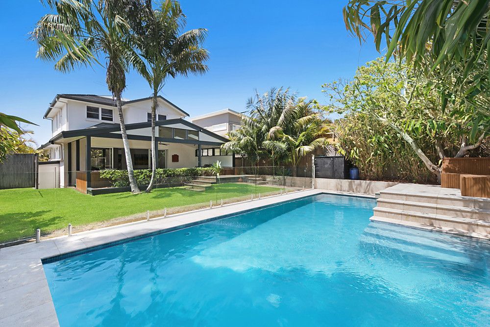25 Waratah St Freshwater