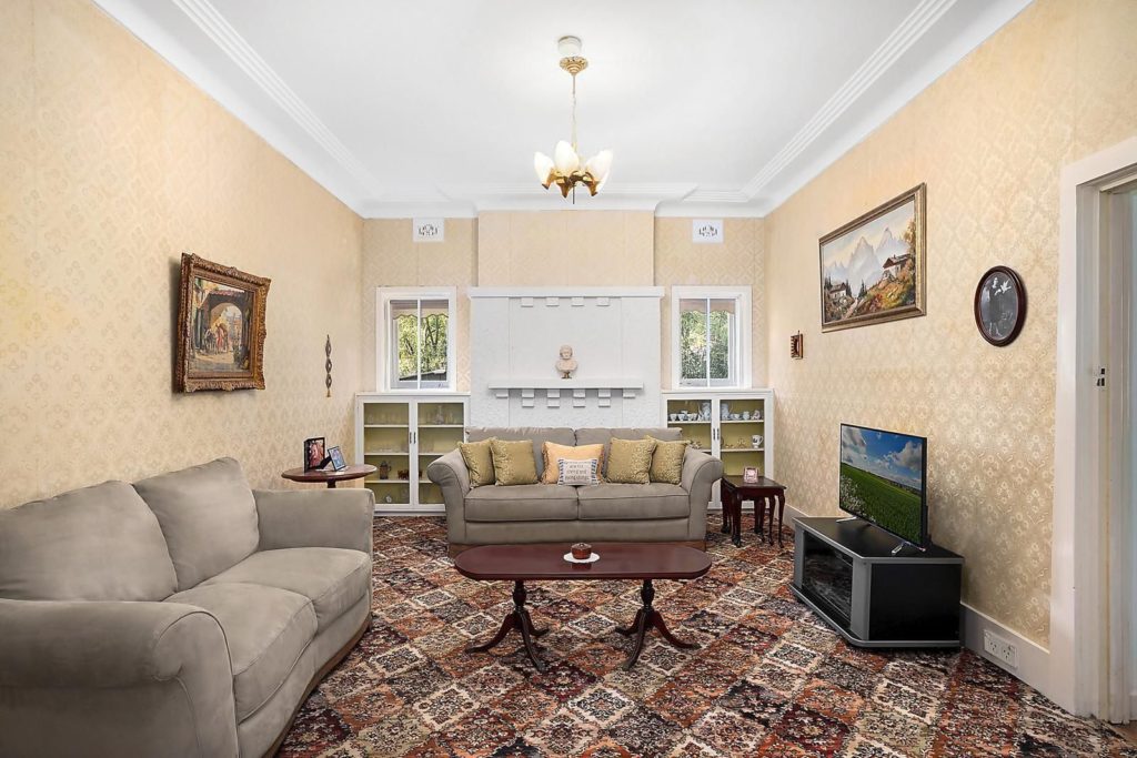 2 Cooney Rd, Artarmon