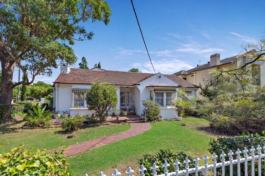 54 Newton Rd, Strathfield